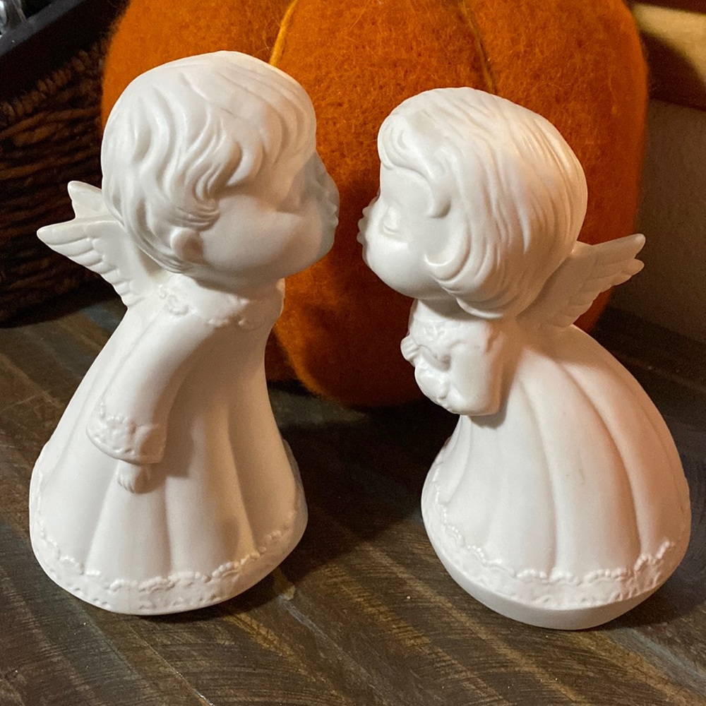 Adorable Ceramic Boy and Girl Kissing Angel Set